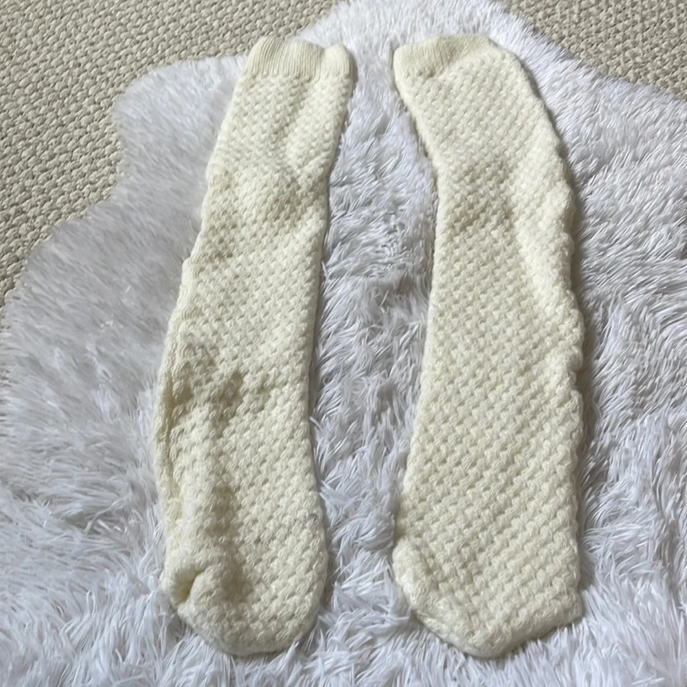 Over the knee knitted warm socks